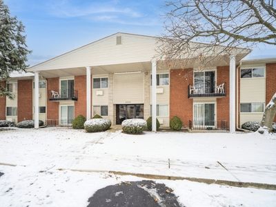8998 Kennedy Dr APT 1G, Des Plaines, IL, 60016