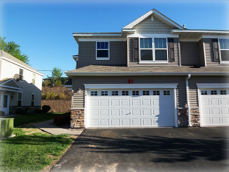1st image of 556 Lomianki Ln NE