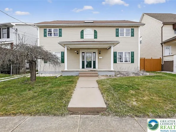 411 Moosic Rd, Old Forge, PA 18518