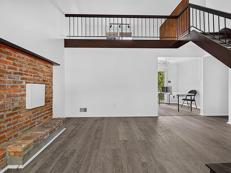 8801 Monmouth Dr — Photo 17