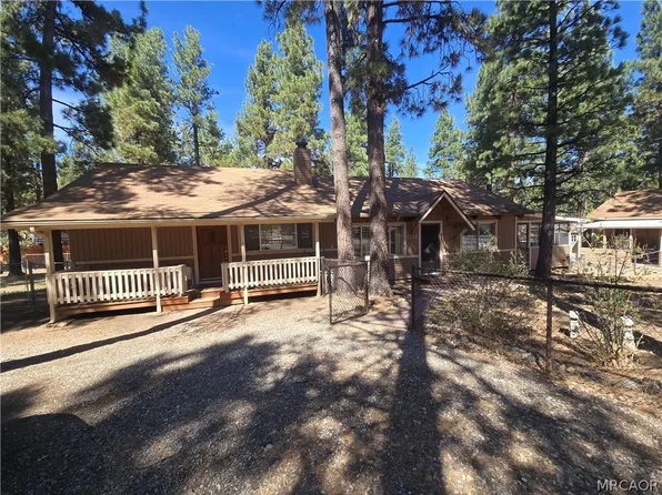 2013 Cedar Ln, Big Bear City, CA 92314