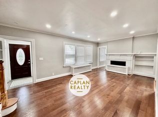 86 Roydon Rd, New Haven, CT 06511