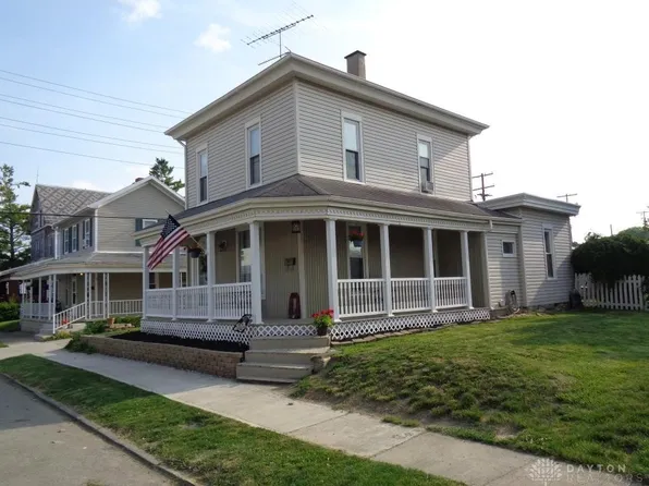 104 S High St, Arcanum, OH 45304