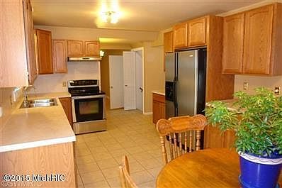 5th image of 5673 Burgis Ave SE