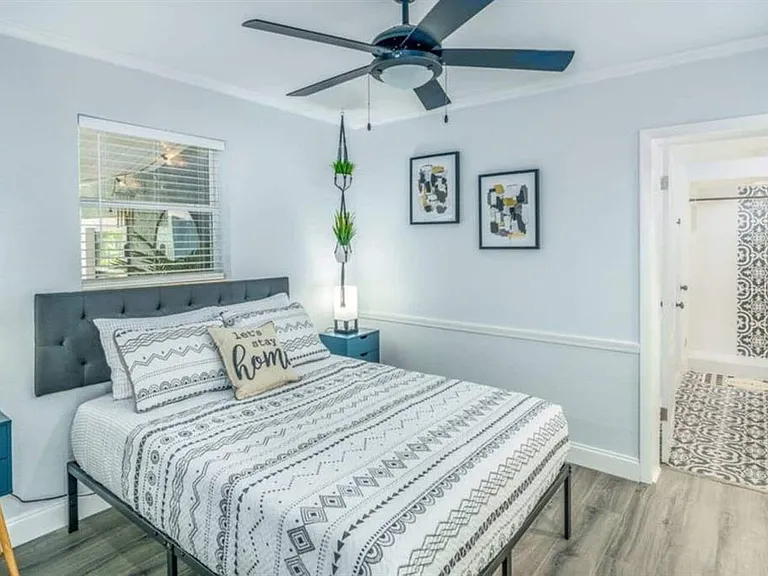 2917 Stetson St — Photo 15