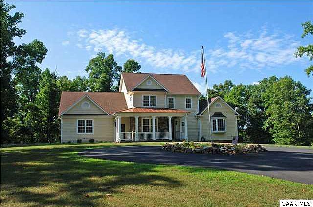1st image of 392 Riverwood Dr