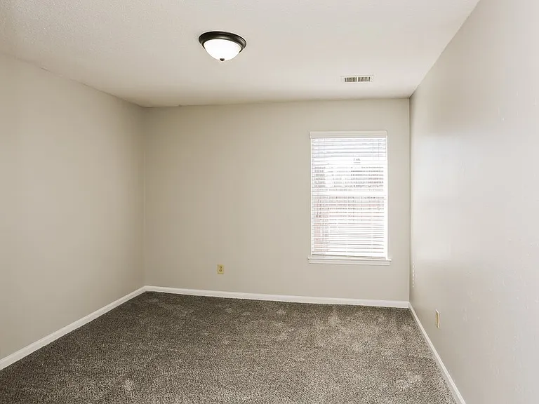 5978 E Wagon Hill Rd — Photo 11