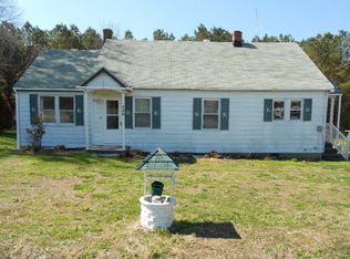 156 N Farnham Church Rd, Farnham, VA 22460