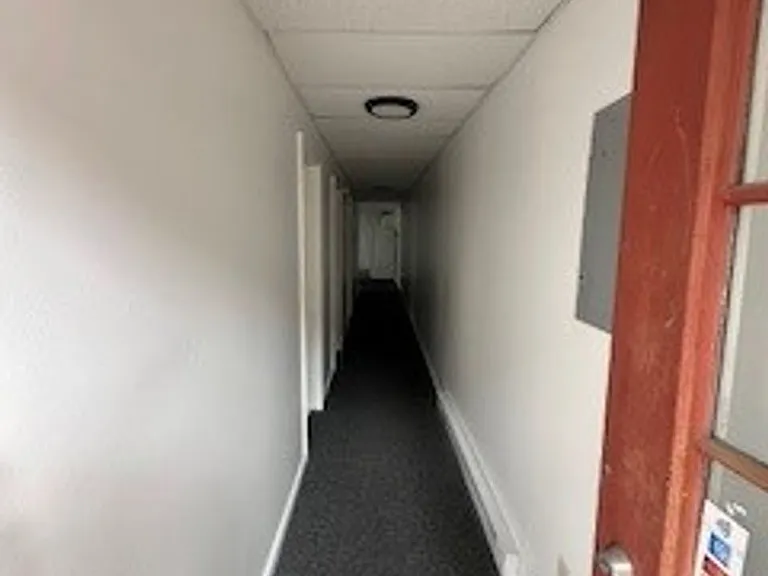 20 Water Street — Photo 10