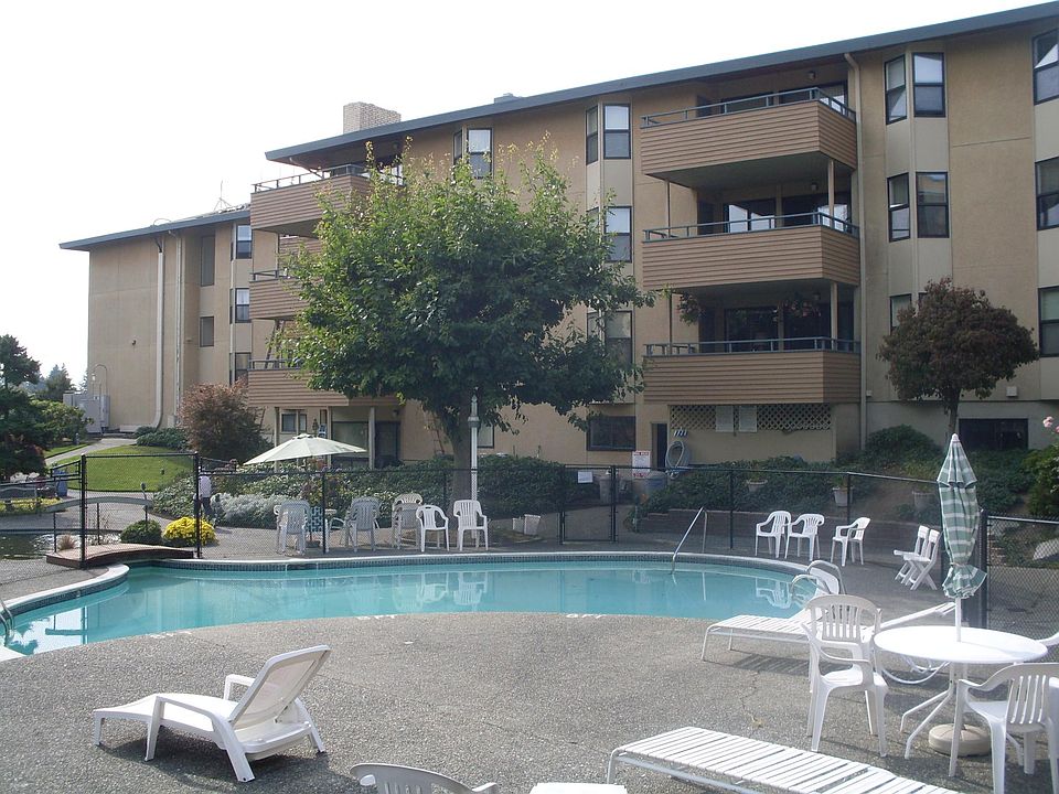 1st image of 706 NW 185th St APT 107