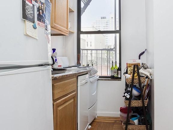 3rd image of 352 E 20th St #2D