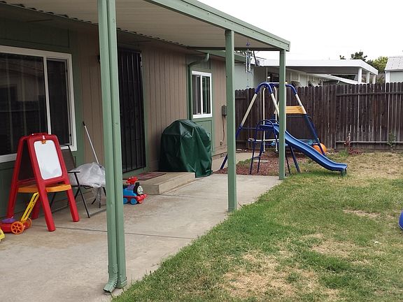 4th image of 7855 Cottonwood Ln Unit 101