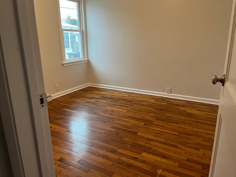 1218 Mohawk Ln — Photo 9