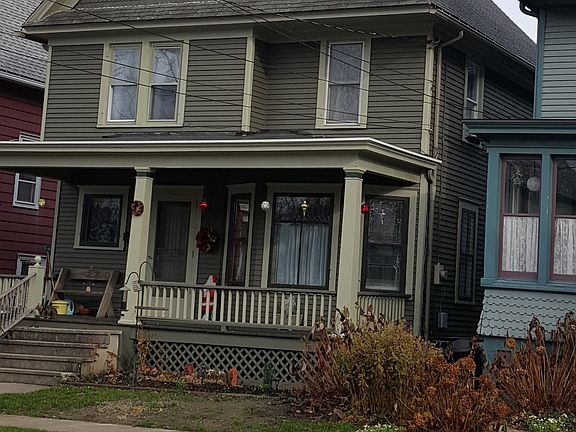 3rd image of 704 Park Ave