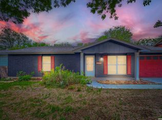 12006 El Sendero St, San Antonio, TX 78233
