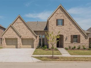 821 Boardwalk Way, Aubrey, TX 76227