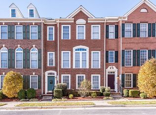 13054 Sourwood Way, Woodbridge, VA 22192