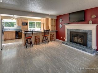 2390 NE Maple Ct, Gresham, OR 97030