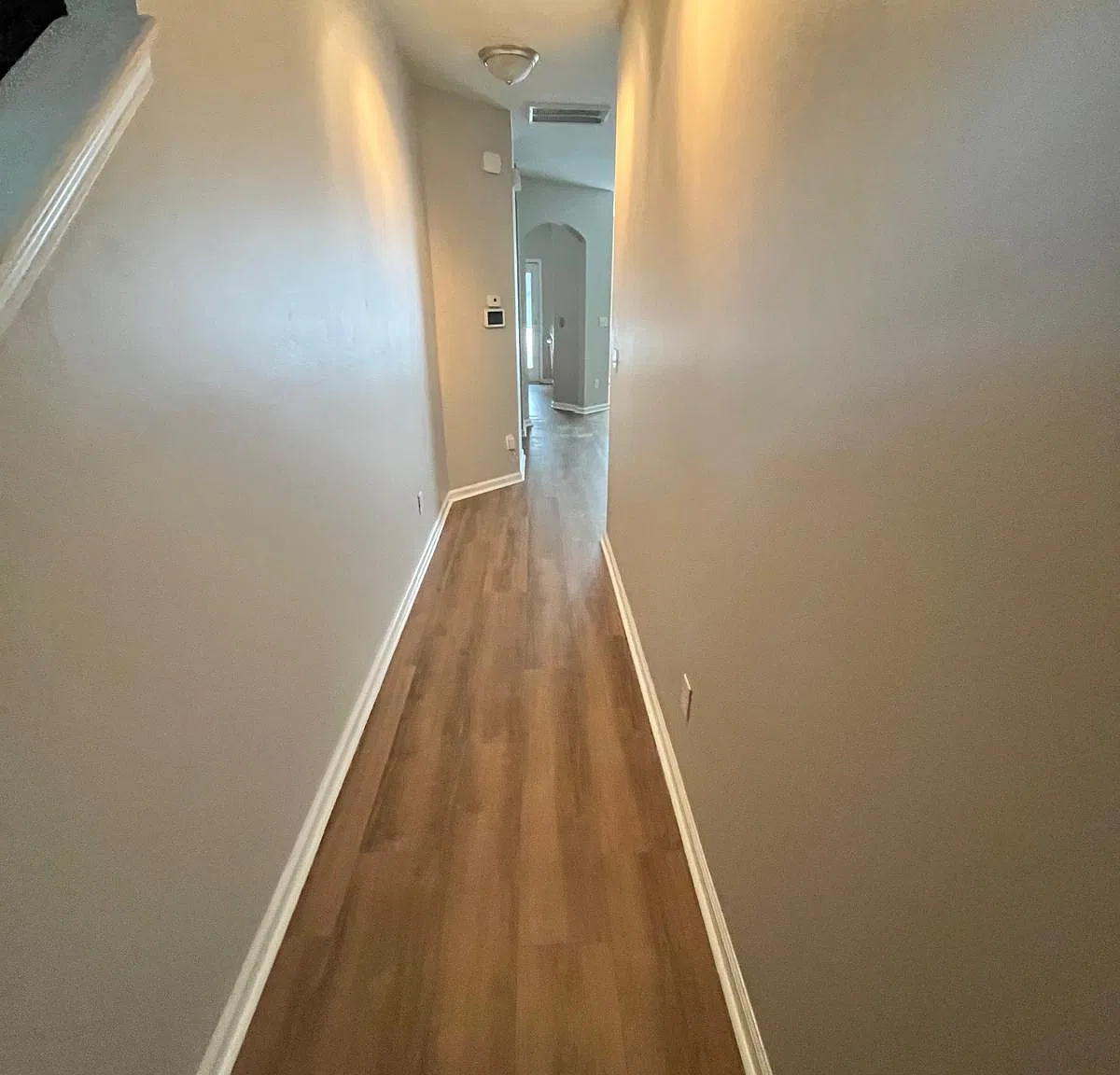3 bed, 2.5 bath, 1560 sqft, $1,900 — Photo 2