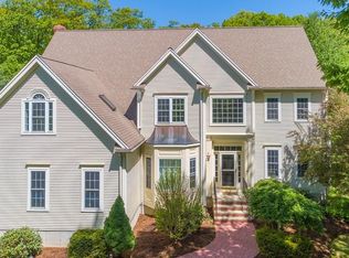 5 Dudley Rd, Mendon, MA 01756