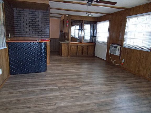 4th image of 154 Acapulco Ln