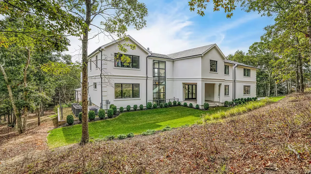 Building Photo - Chatfields Ridge Rd