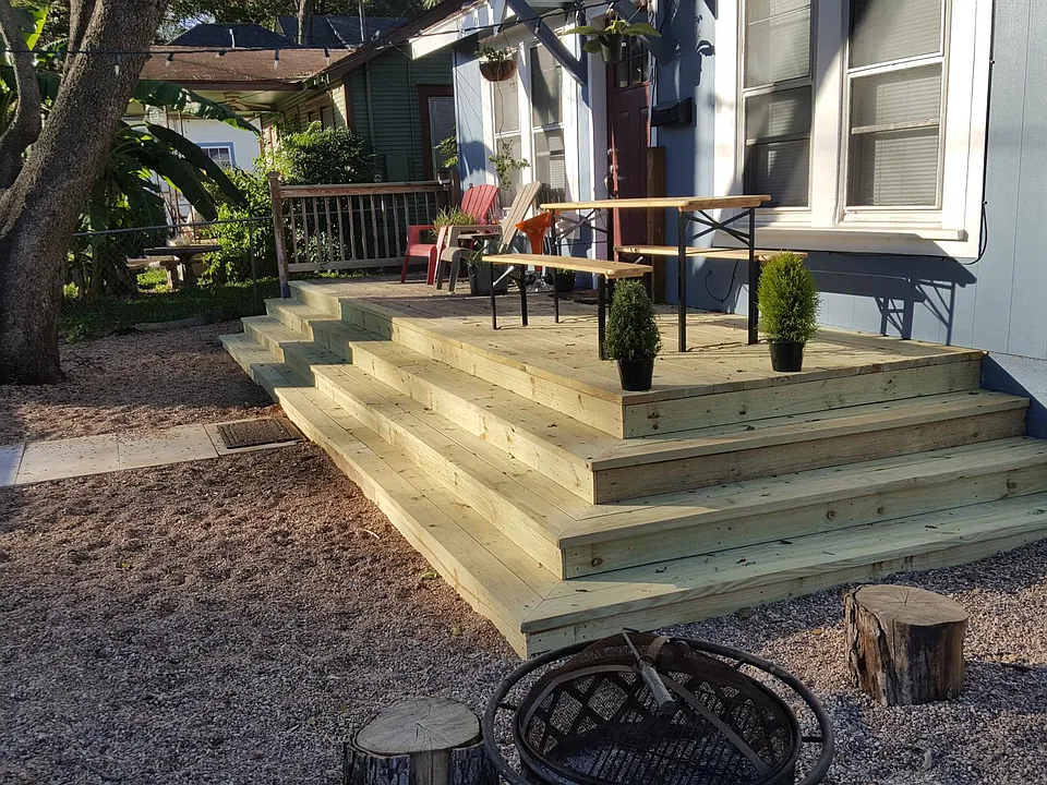 2014 Garden St