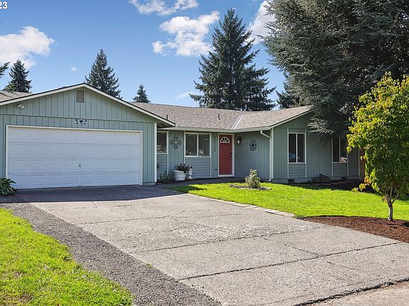 2nd image of 13113 NE 33rd Cir