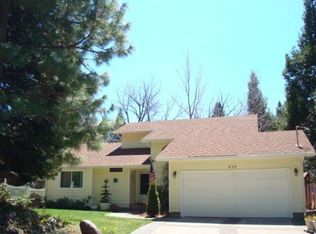 815 McCloud Ave, Mount Shasta, CA 96067