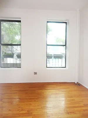 Rented by New York Residence | media 4