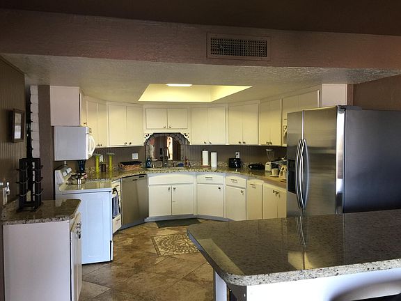 5th image of 591 Empress Dr