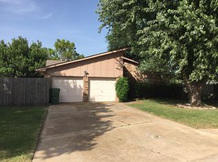 817 Camden Way, Yukon, OK 73099