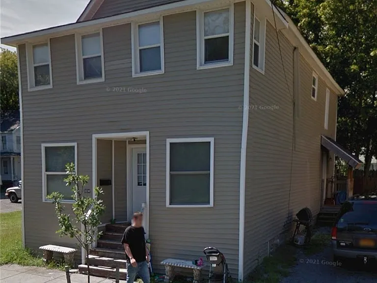 304 S Rutland St — Photo 1