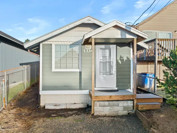 1334 NE Keel Ave, Lincoln City, OR 97367