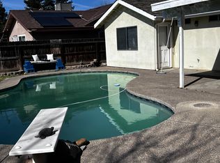 2017 Atlantic Ave, Tulare, CA 93274