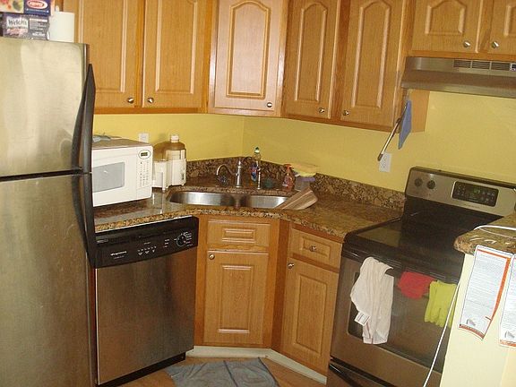 5th image of 4772 Walden Cir #18