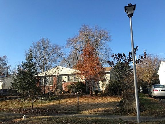 3rd image of 305 David Hall Rd