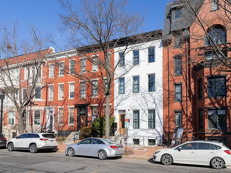 1012 Pennsylvania Ave SE #6 — Photo 2