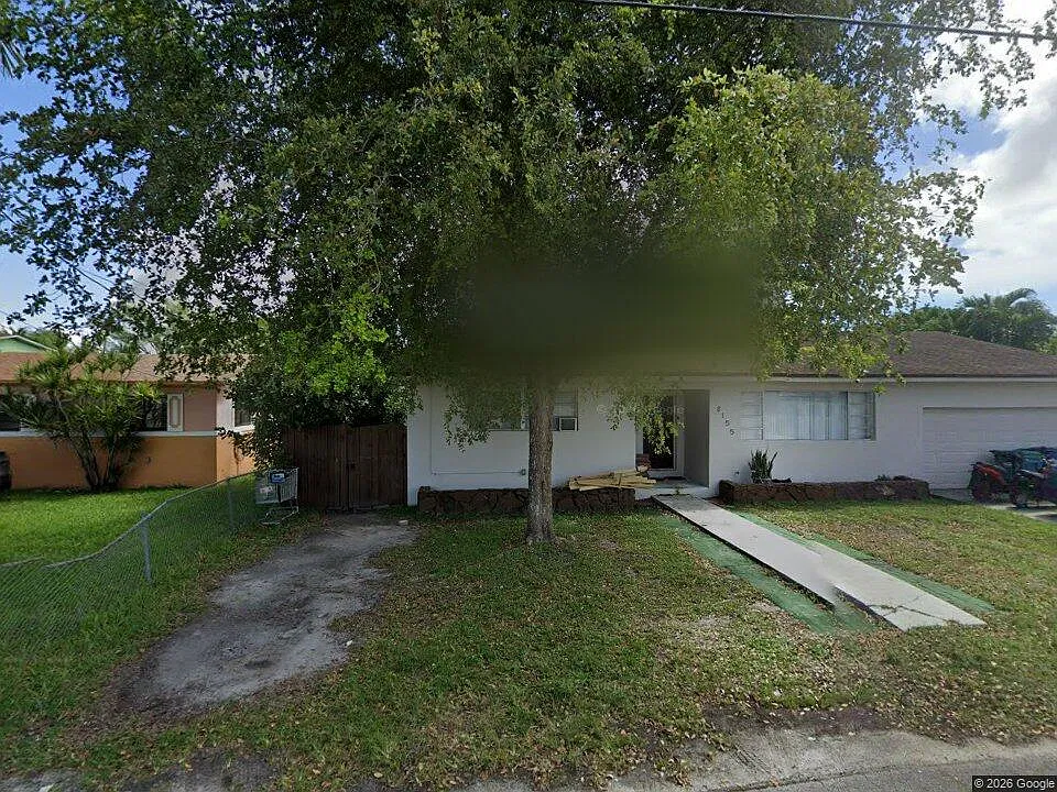 8155 NW 14th Pl #9
