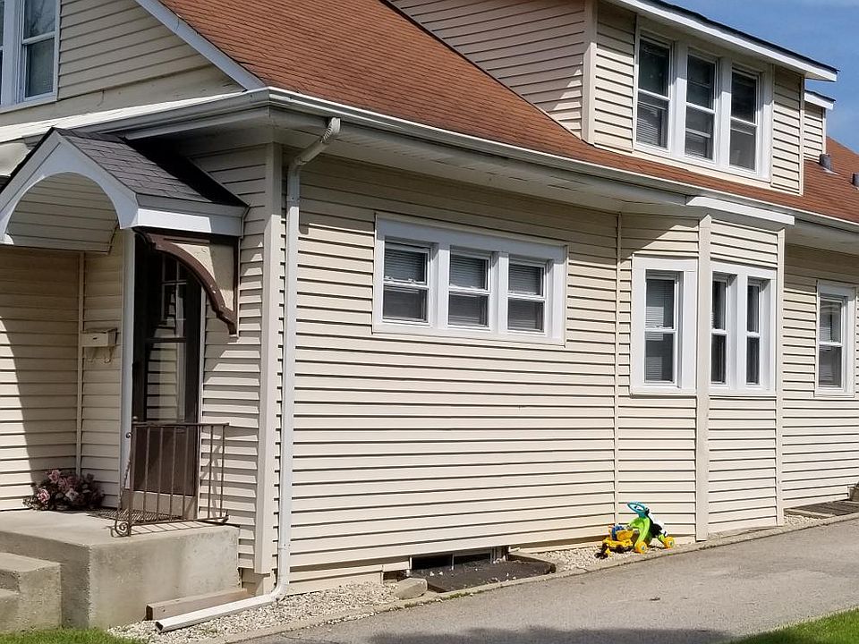 1st image of 250 Sard Pl APT 5