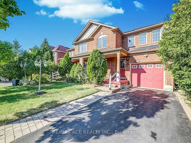 35 Pitchpine Dr — Photo 3