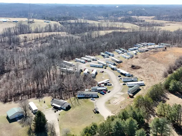 40993 Park Rd, Shade, OH 45776