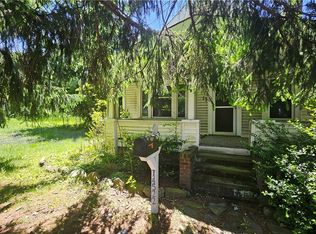 14522 Granger Rd, Maple Heights, OH 44137