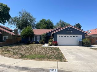 402 Oakwood Ct, Tehachapi, CA 93561
