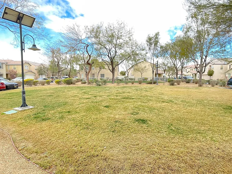 5011 Groveland Ave — Photo 46