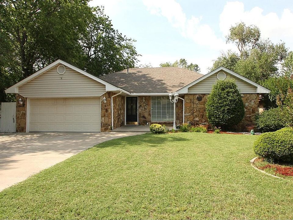 Size of house will surprise you! Quiet area close to OKC.