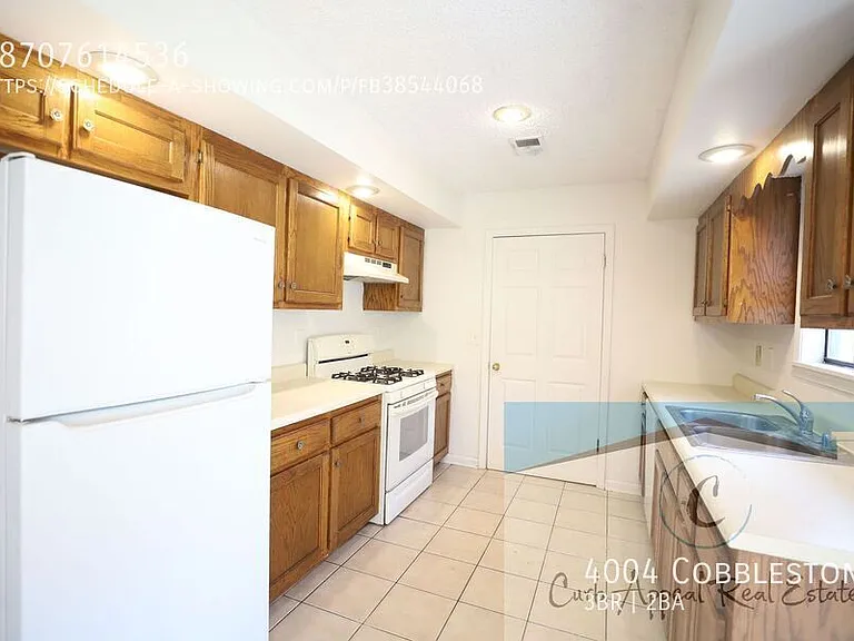 4004 Cobblestone — Photo 6