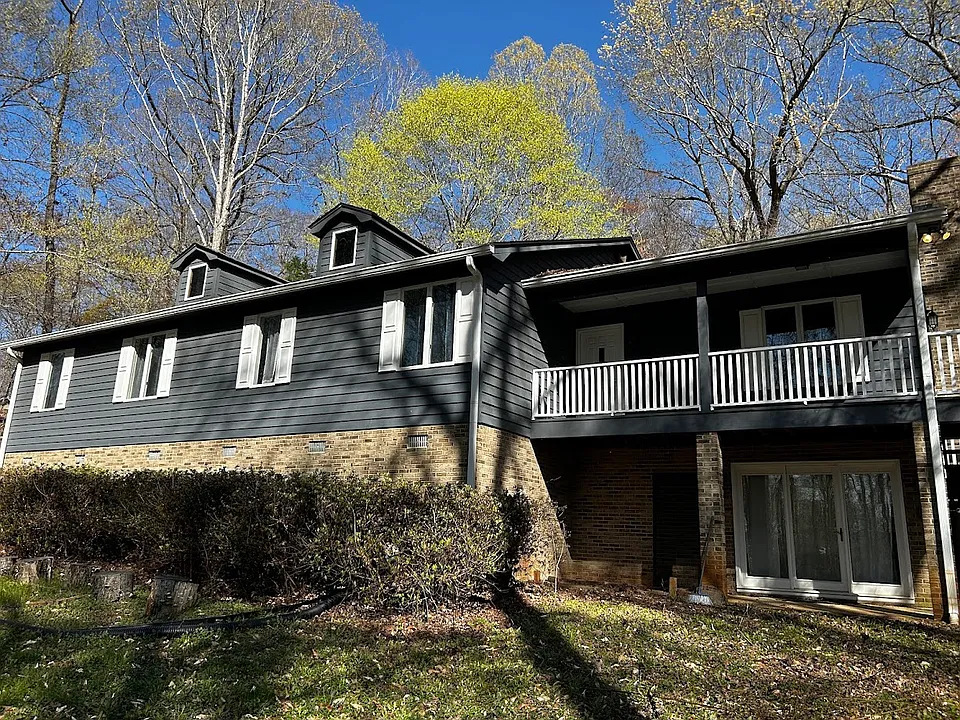 2317 Beechwood Dr