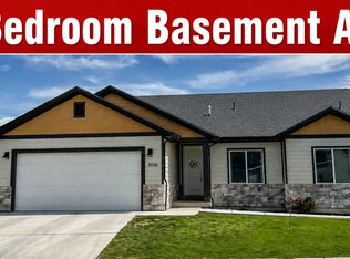 3556 E Royal Dornoch Dr, Eagle Mountain, UT 84005
