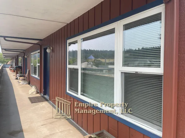 2833 Willamette St #6, Eugene, OR 97405